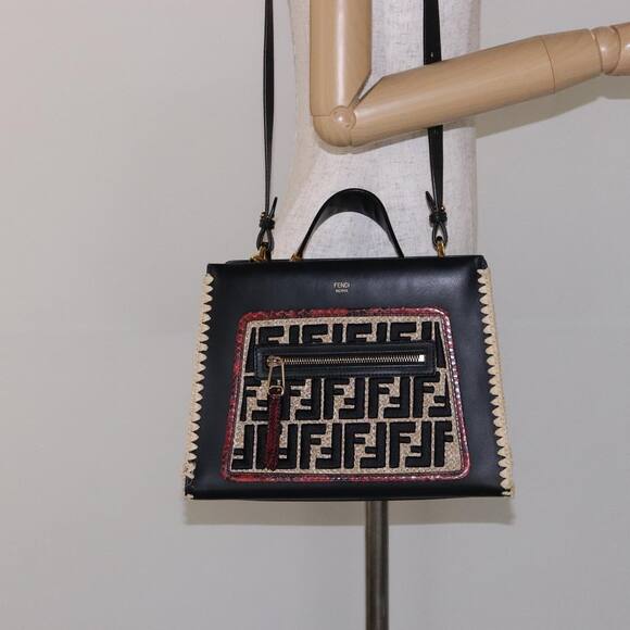 FENDI Hand Bag Leather Black Gold - Picture 14 of 14